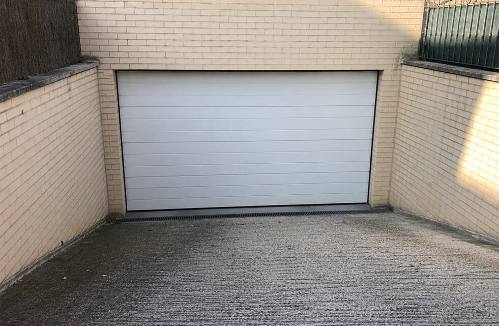 Puertas automáticas de garaje en Torredembarra